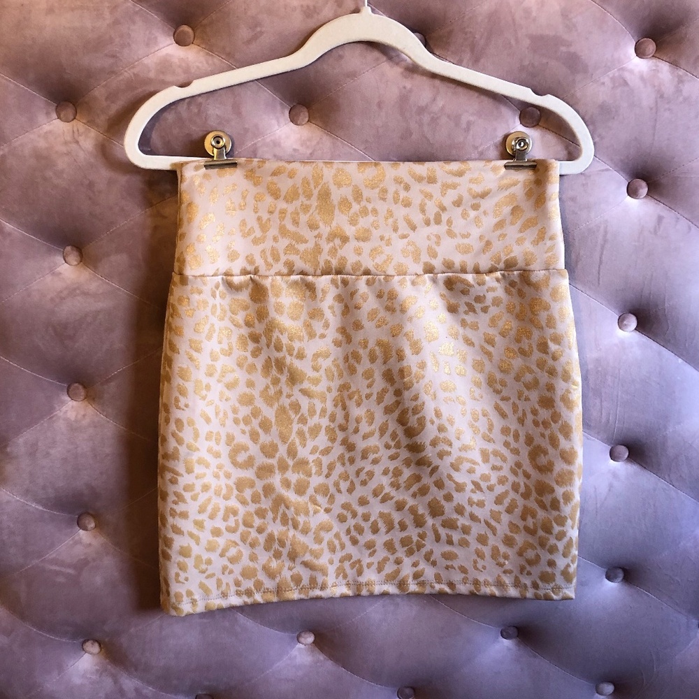 La Banga Animal Print Mini Skirt Size Small